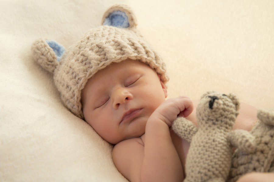 Helen J Rose Photography - pontypridd newborn photographer. South wales newborn photographer. Newborn photo shoots south Wales. Newborn photographer south wales - Helen J Rose Photography