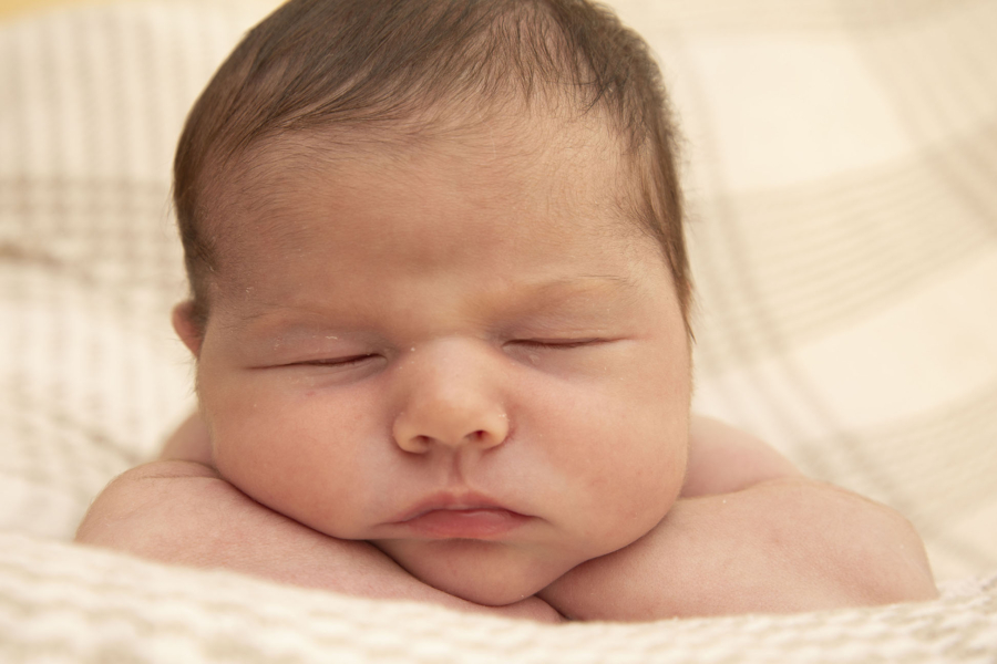 Helen J Rose Photography - pontypridd newborn photographer. South wales newborn photographer. Newborn photo shoots south Wales. Newborn photographer wales - Helen J Rose Photography