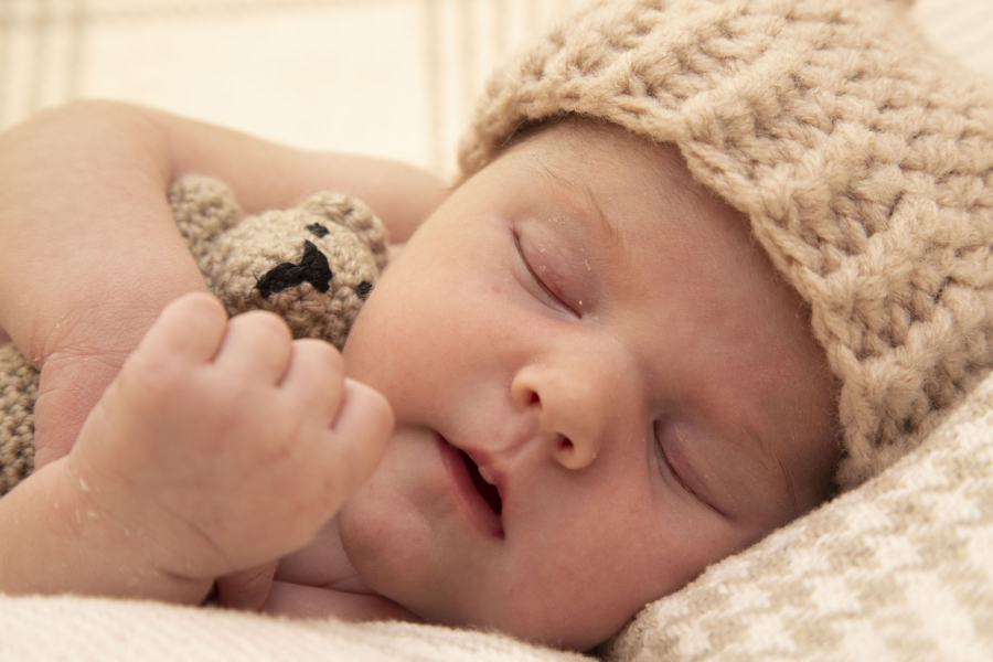 Newborn photographer wales - Helen J Rose Photography. Baby photography South Wales. Newborn photographer wales - Helen J Rose Photography. Baby photography South Wales.